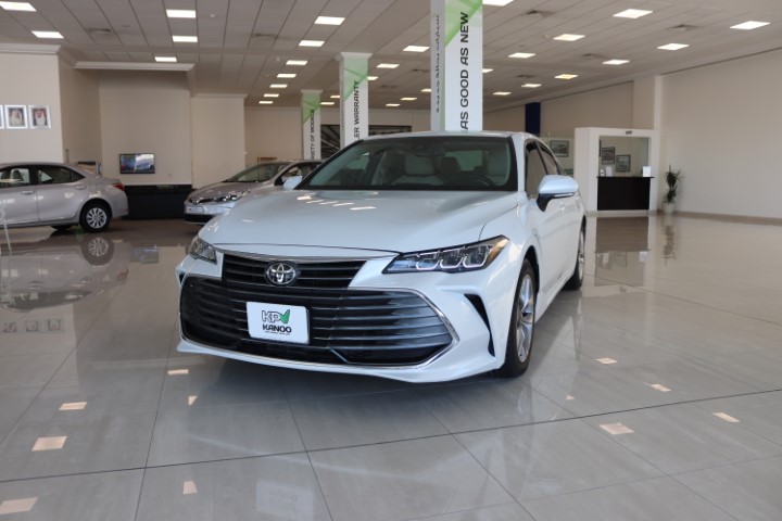 2019 Toyota AVALON Sedan